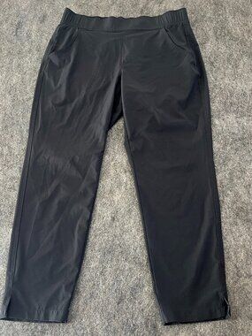 Eddie Bauer pull on traveler pant black Womens medium
